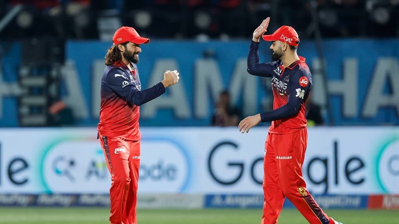 Royal Challengers Cricket vs Gujarat Giants Match Scorecard